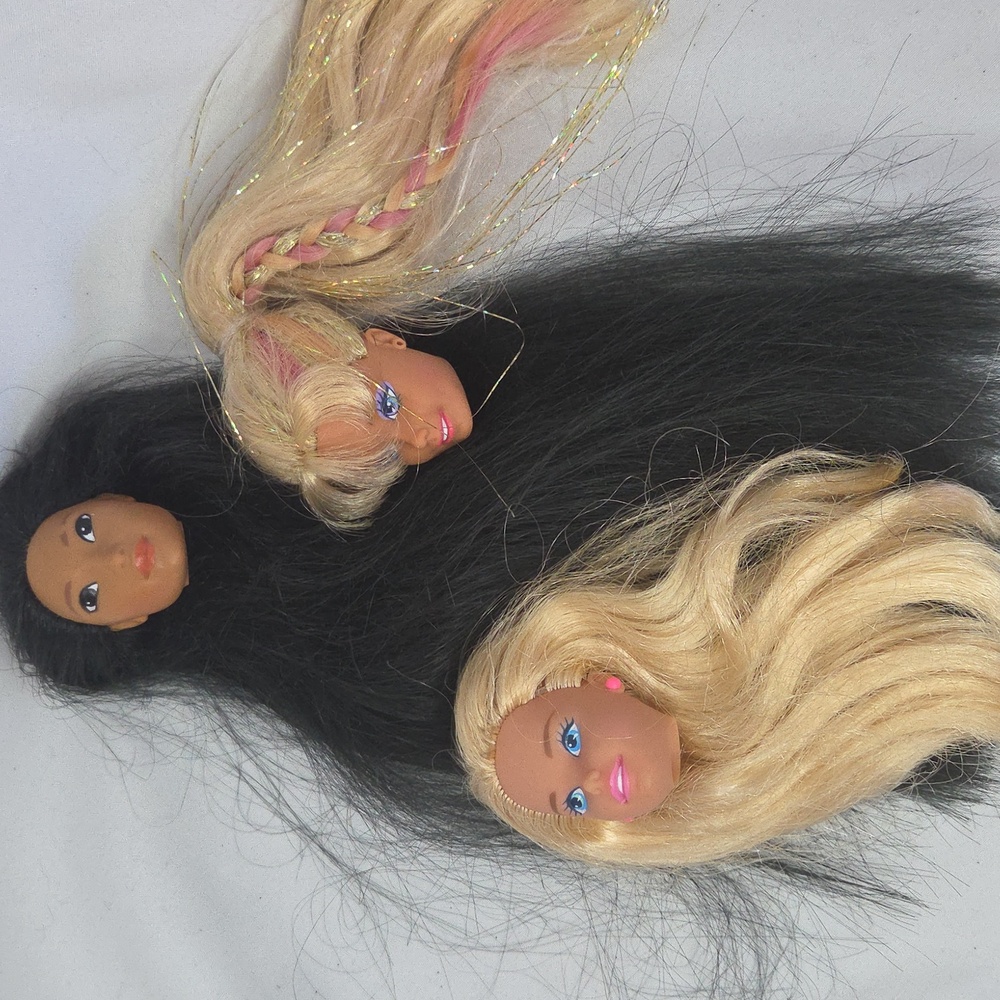 1990s Barbie Heads For Restyling Color Splash Pretty Hearts Pocahontas